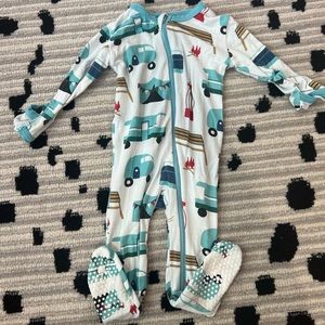 Kickee pants sleeper